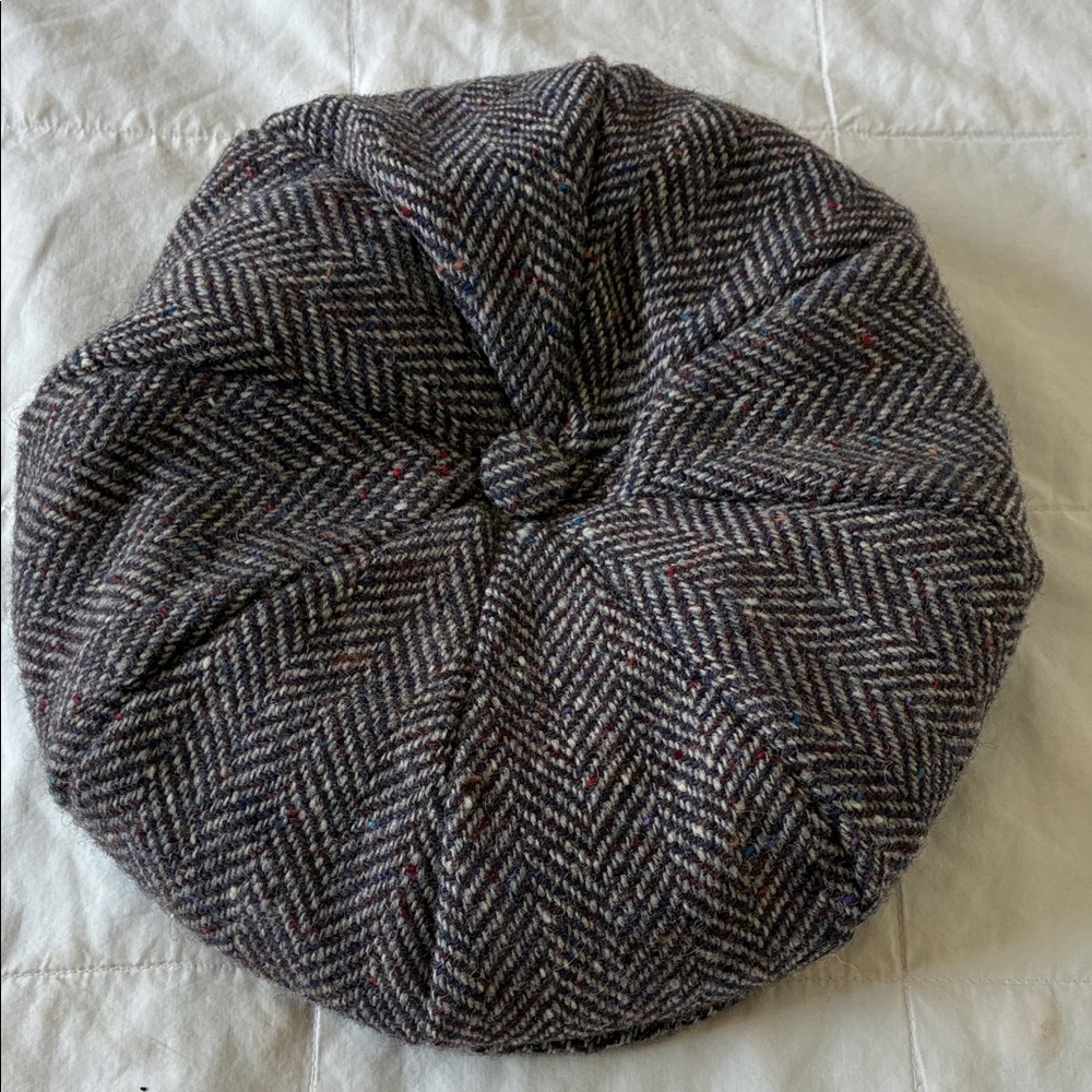 L.L. Bean Black and Gray Herringbone Scally Cap